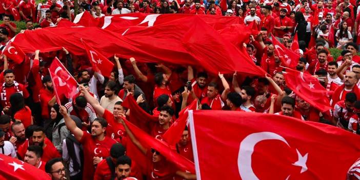 Milli maçın biletleri ücretsiz oldu