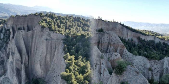 Yeni bir doğa rotaları arayanlara: Turgutlu’nun kaya harikaları