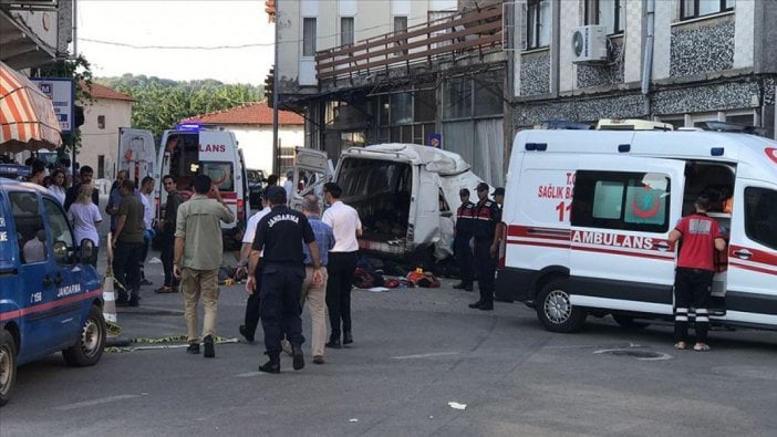 Valilik açıkladı! Katliam gibi kazanın nedeni ortaya çıktı...