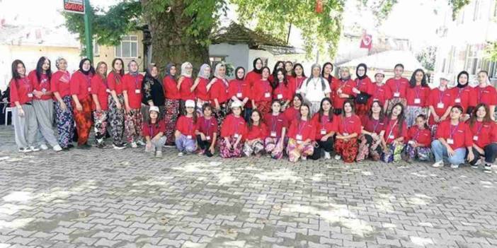 Jandarma nöbet tuttu mahalleye erkek alınmadı! 524 yıllık gelenek