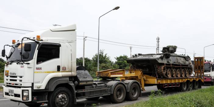 Kamboçya Tayland gerilimi sürüyor: Tank sevkıyatı görüntülendi
