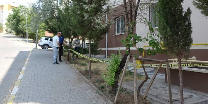 Annesine pencereden bakan 14 yaşındaki Zeynep 4'üncü kattan düştü