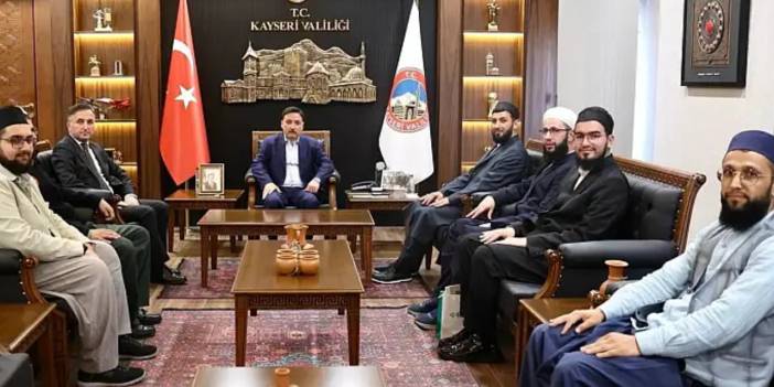 Kayseri Valisi İsmailağa Tarikatı üyelerini makamında kabul etti