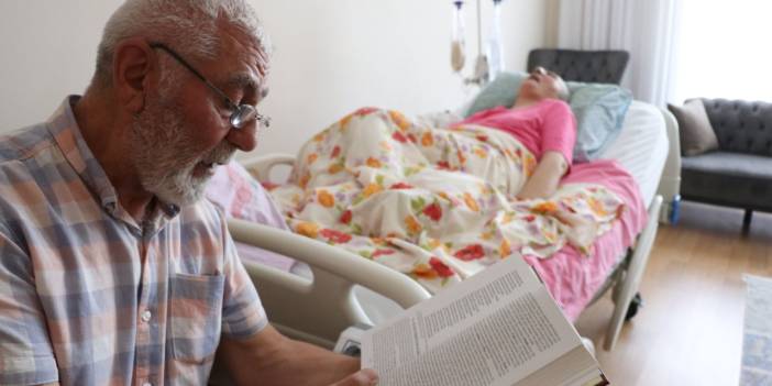 Felç olan eşine 10 yıldır bakıyor