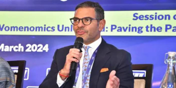 Arı yutarak ölen milyarderin mirası kavga çıkardı