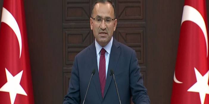 Bekir Bozdağ'dan 15 Temmuz açıklaması: Yürüyerek Kızılay'a gidecektim!