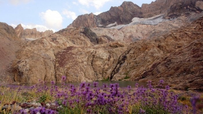 Hakkari'de Cilo-Sat Dağlarında iki yeni buzul gölü keşfedildi