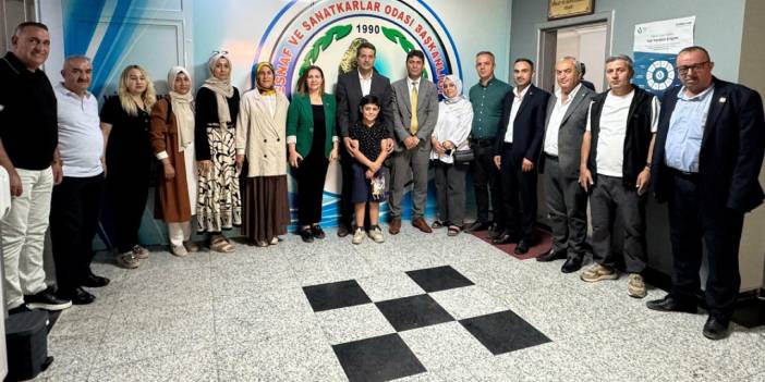 CHP'li Erdoğan'dan Hakkari'de kurum ve STK'lara ziyaret