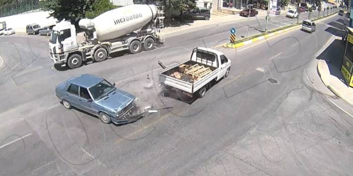 Sakarya'da trafik kazaları kameralarda