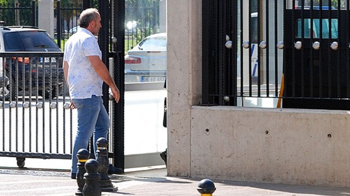 Pendik’te hamile kadının aracına saldıran baklavacı patronu, ifade vermeye geldi