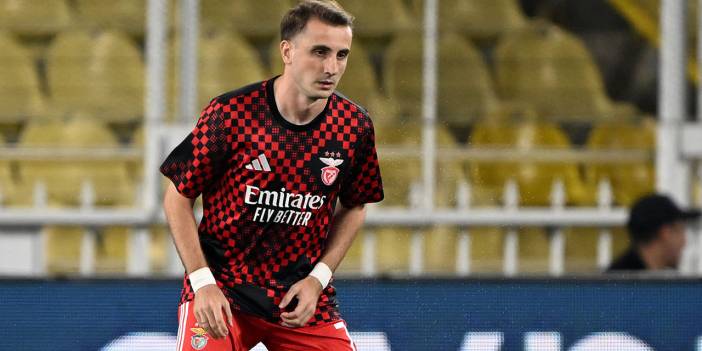 Fenerbahçe taraftarından Kerem Aktürkoğlu'na sürpriz