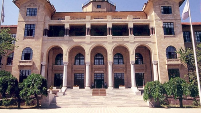 Gazi Üniversitesi bölündü, bölünen üniversitede işlem yapacak memur kalmadı