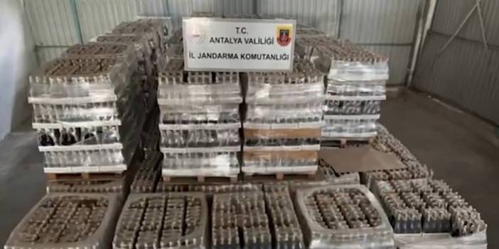 Antalya'da sahte alkol operasyonu: Binlerce litre ele geçirildi!