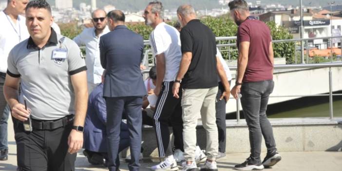 30 Ağustos töreninde iki öğrenci açlıktan bayıldı iddiası