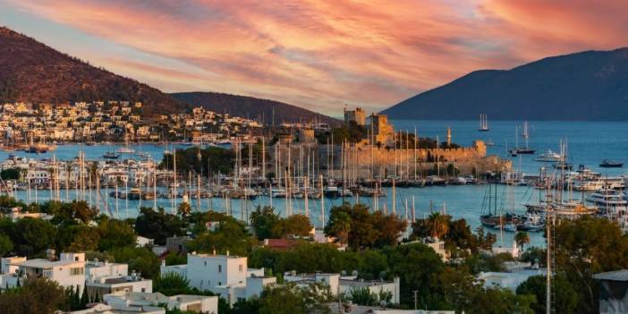 2 bin 611 kişi bir anda Bodrum'a akın etti