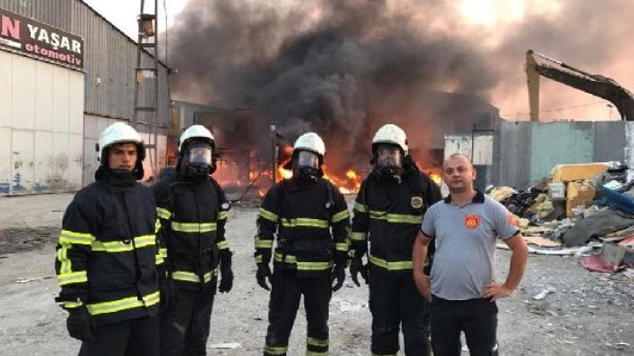 İtfaiyecilerin pozu tepki çekti!