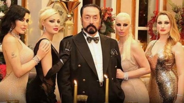 Adnan Oktar'ın kedicikleri konuştu: Her şeyi itiraf ettiler