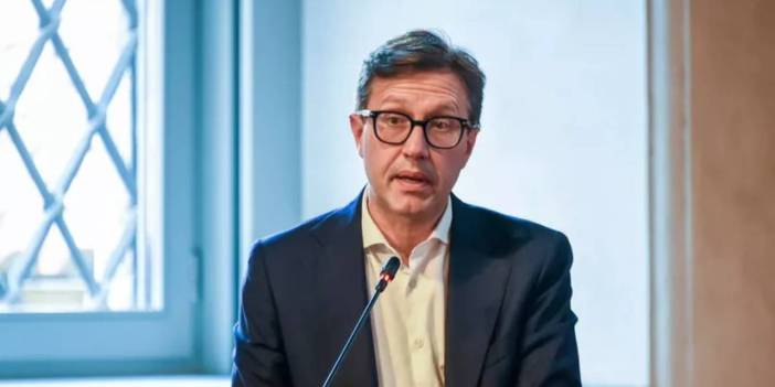 AP üyesi Nardella: Türkiye'de CHP'ye karşı yaşananlar çok ciddi