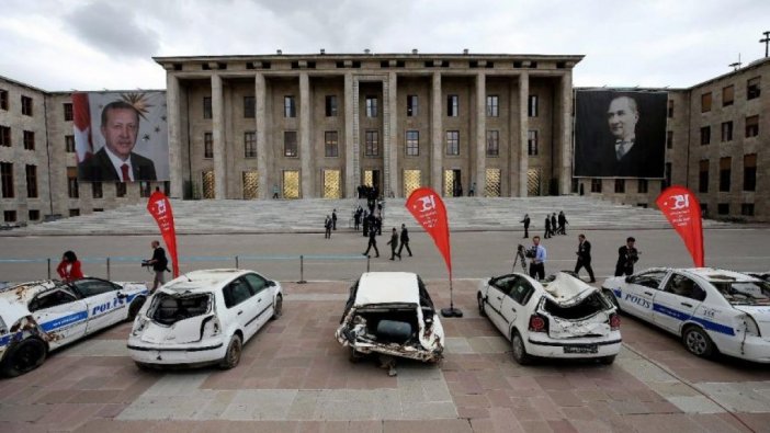 15 Temmuz’da tankların ezdiği araçlar TBMM’de!