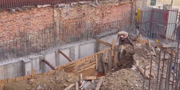 Beyoğlu'nda inşaatta toprak kayması!