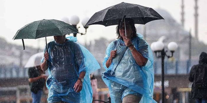 Meteoroloji saat vererek uyardı: Önce yağacak sonra savuracak!