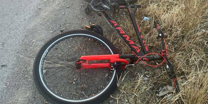 Kamyonetin çarptığı bisikletli hayatını kaybetti