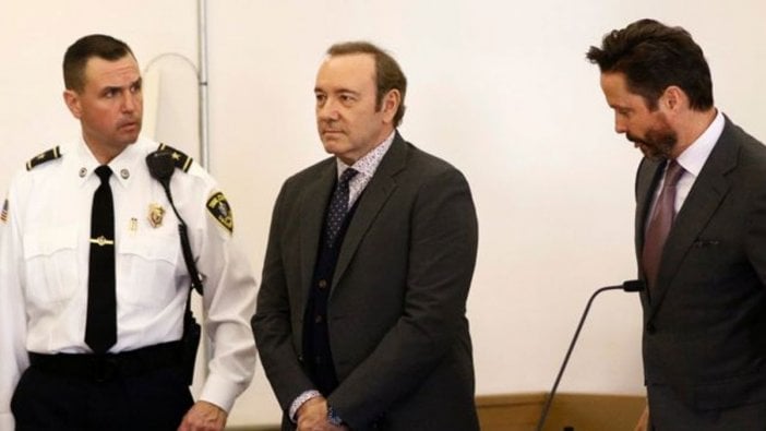 Kevin Spacey hakkındaki taciz davasında karar