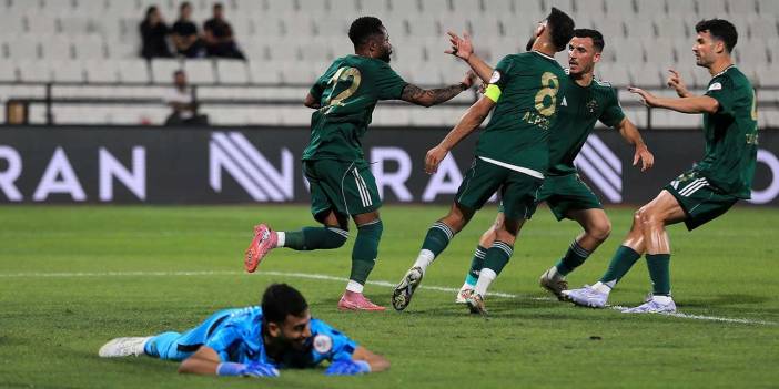 Manisa FK skoru koruyamadı: 7 gollü çılgın maçın galibi Esenler Erokspor