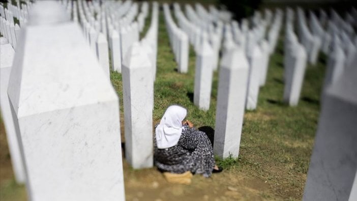 Hollanda'dan "Srebrenitsa" kararı!