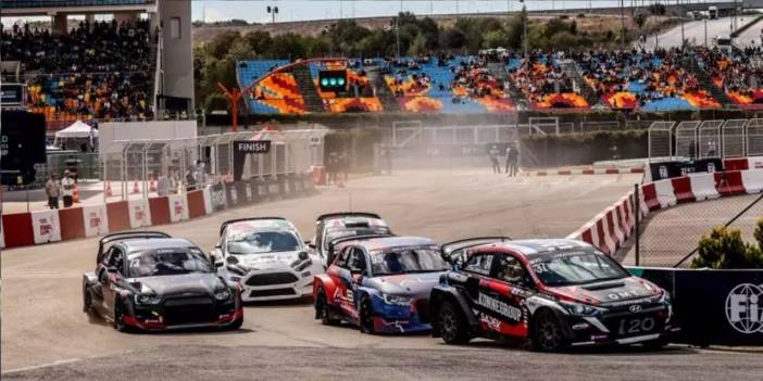 İsveçli yarışçı İstanbul'da şampiyon oldu