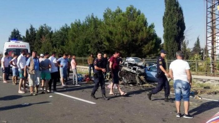 Edirne'de feci kaza: 1'i bebek 4 kişi yaşamını yitirdi