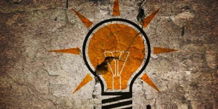 AKP'deki istifa depreminin ardı arkası kesilmiyor