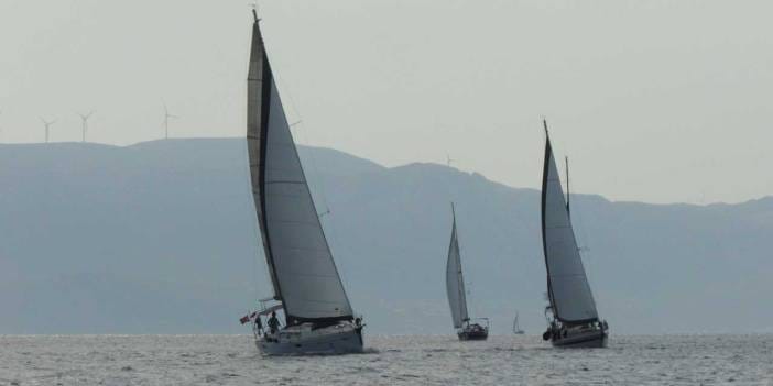 İzmir'de yelken şenliği