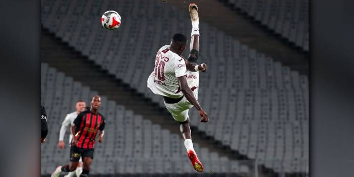 Herkes Onuachu'nun hareketini konuşuyor