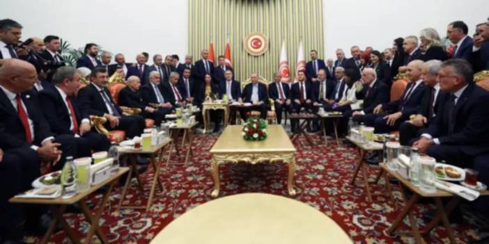 Muhalefetin gerildiği 'o kare' için İmamoğlu'ndan da açıklama geldi