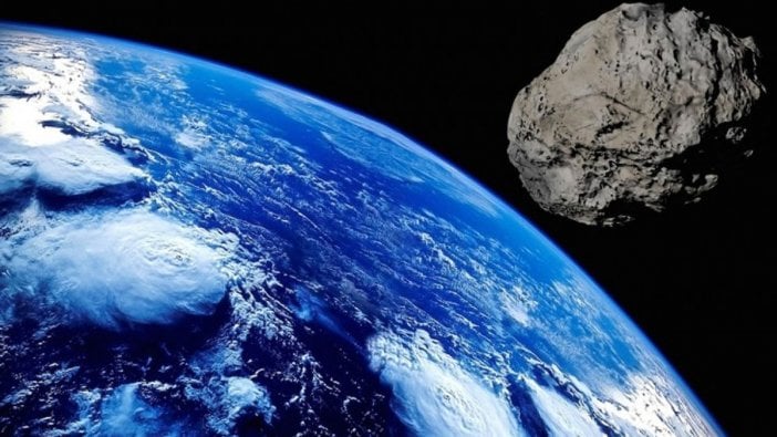 Devasa bir asteroid bu sabah dünyayı saatte 86 bin 400 kilometre hızla teğet geçti