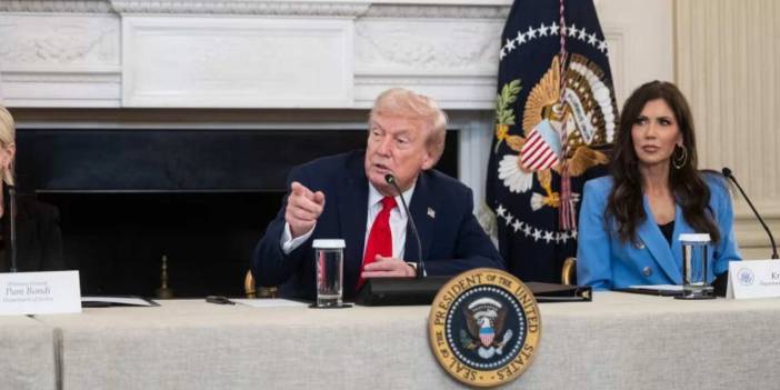 Trump: Esirler teslim edilecek, Gazze yeniden inşa edilecek