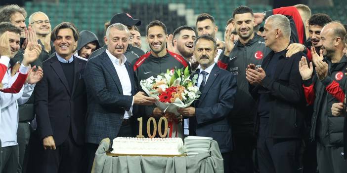 Hakan Çalhanoğlu'na sürpriz