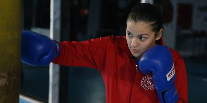 Milli boksör Sahranur'un Avrupa şampiyonluğunu hedefliyor