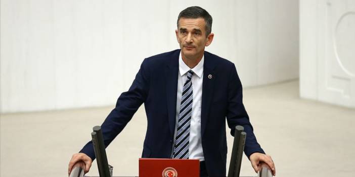 Ümit Dikbayır kimdir?