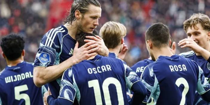 Galatasaray'ın rakibi Ajax kazandı: Weghorst gol attı