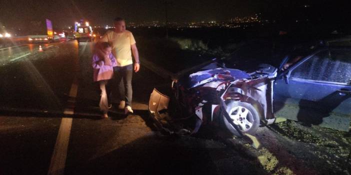 Bursa'da bir garip kaza! Kendiliğinden giden araç otobüse çarptı