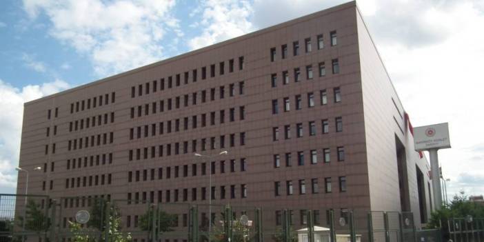 Bakırköy Adliyesi kedileri toplatmaktan vazgeçti