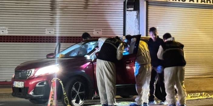 Büyükçekmece'de şüpheli tartıştığı 3 arkadaşını vurdu: 2 ölü 1 ağır yaralı