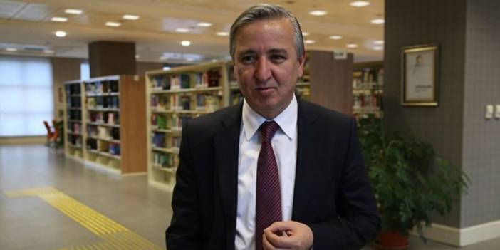 Yeni Şafak Atatürk'ü hadsiz sözlerle hedef alan köşe yazısını tekrar yayımladı