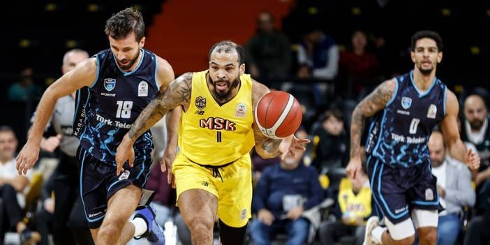 Türk Telekom deplasmanda galip geldi