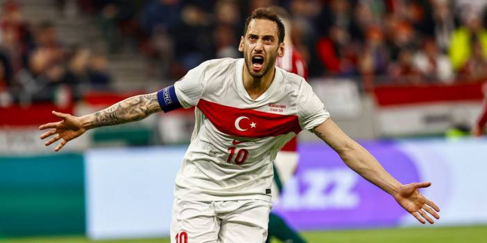 Hakan Çalhanoğlu Bülent Korkmaz'ı yakaladı