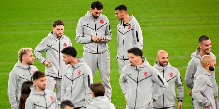 A Milli Takım La Cartuja Stadı'nda yürüyüş yaptı