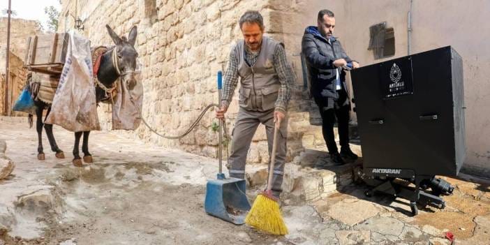 Mardin'de eşeklerin çöp taşıma devri sona eriyor: Paletli aracın saha testi tamamlandı