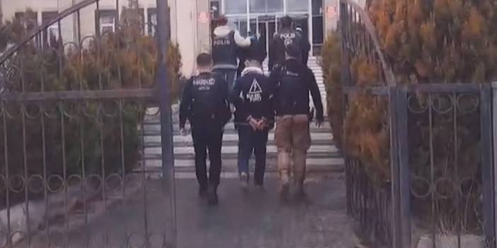 Bitlis'te 2 kişinin mide ve bağırsaklarında uyuşturucu bulundu